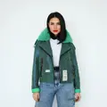 Шкіряна куртка з нашивкою