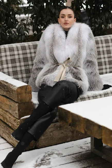 Shadow Fox fur coat made from auction fox in grey-white