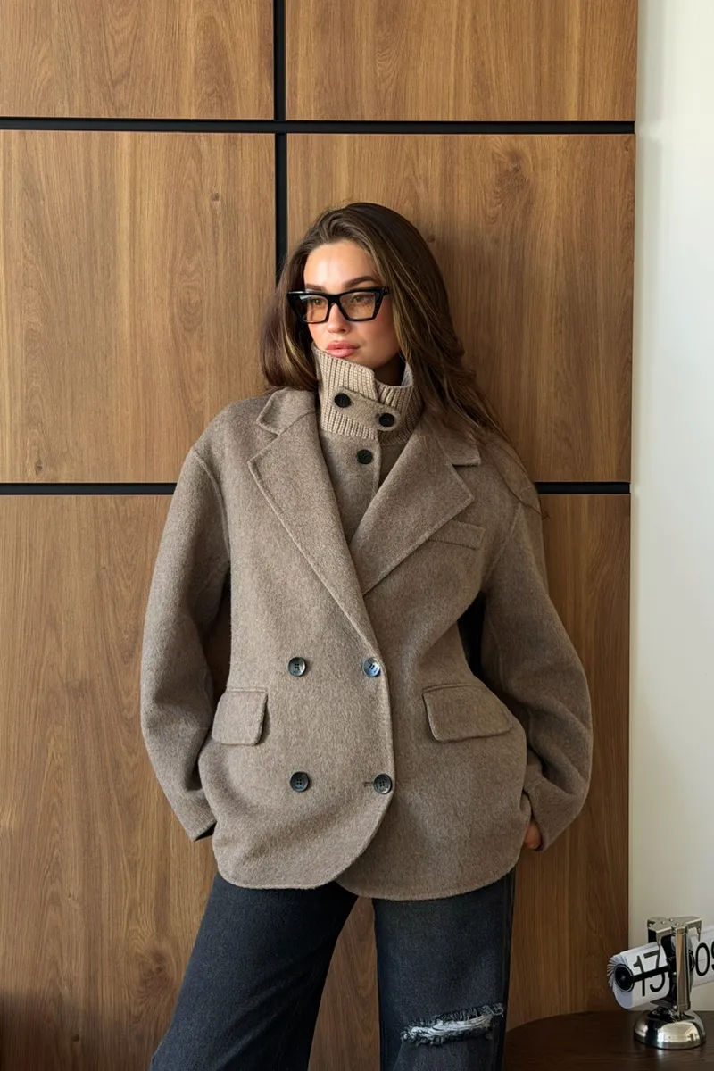Wool two-piece set: jacket and vest
