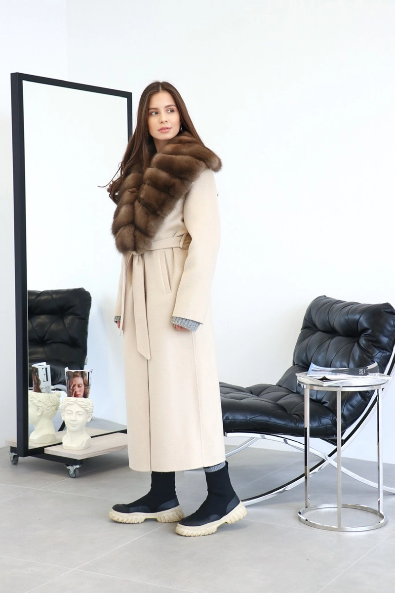 Alpaca wool coats in noble beige