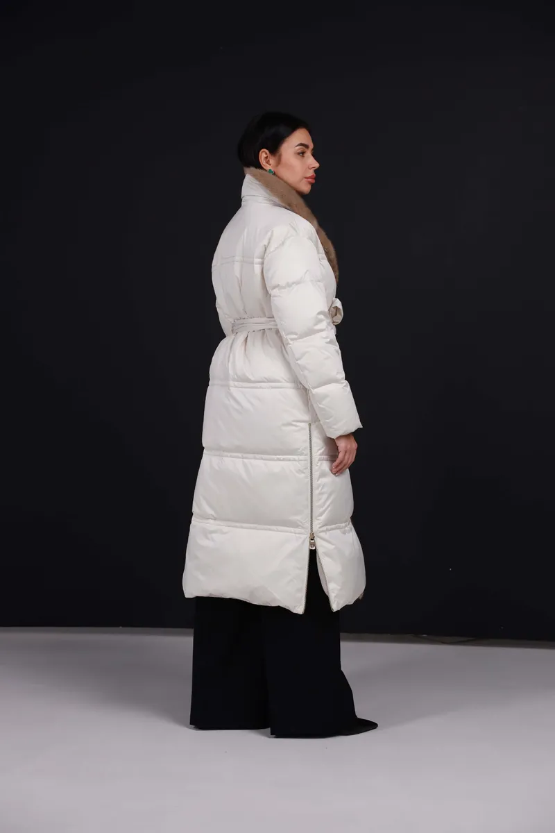 Down jacket in white with mink fur trim