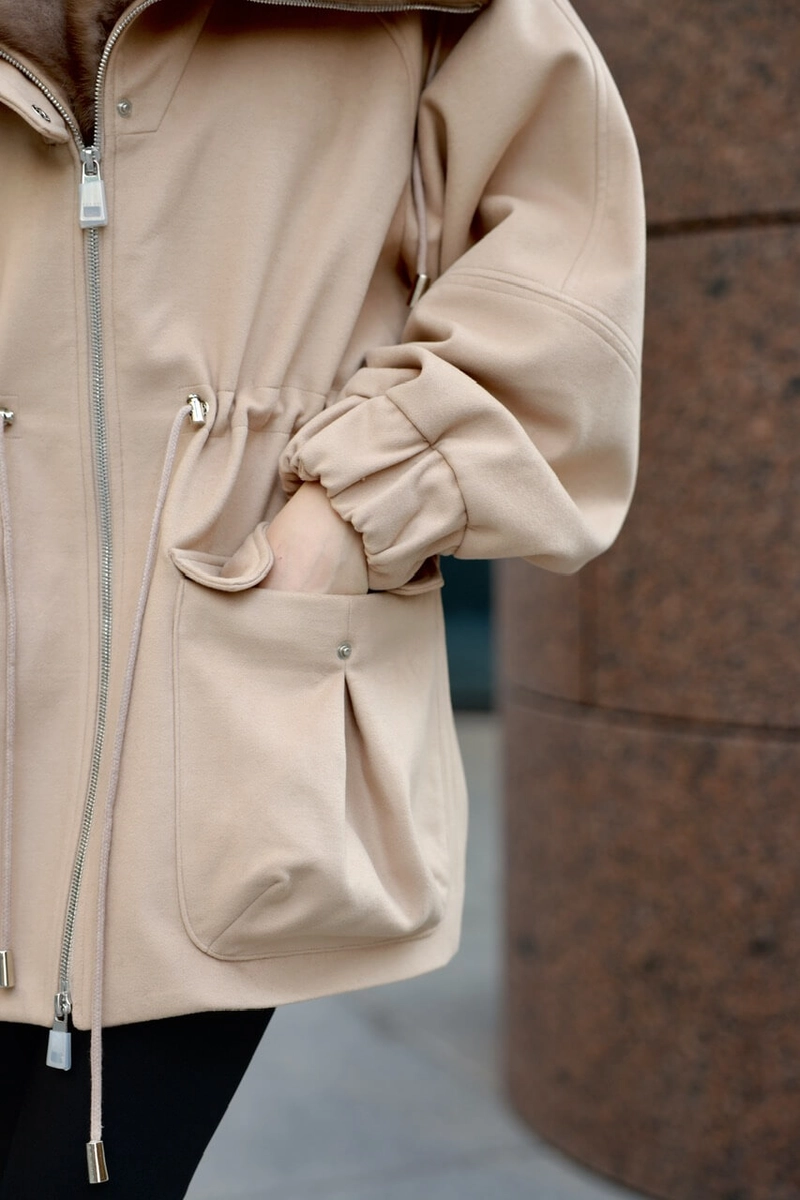 Beige cashmere coat
