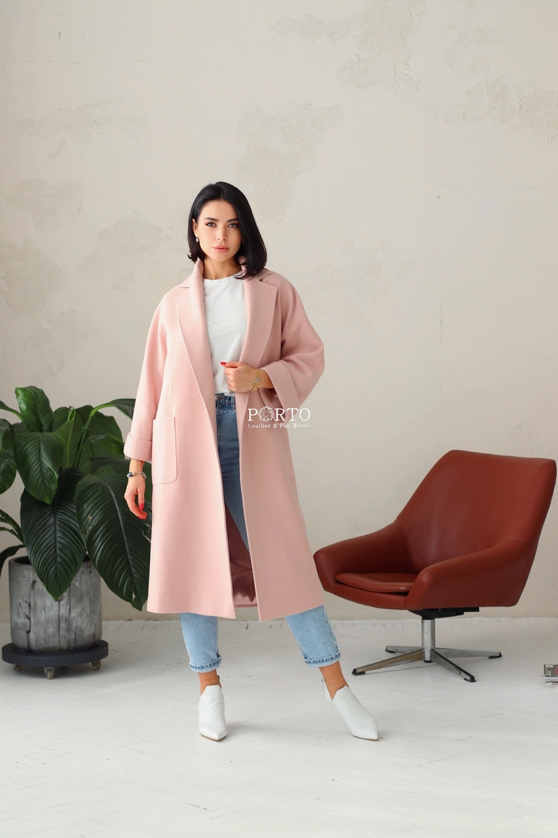 Пальто пудрове у стилі Max Mara