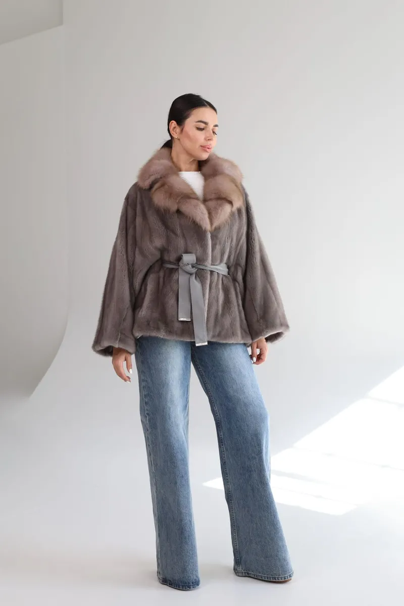 Mink kimono with marten fur on the collar