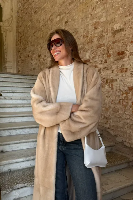 Maxi-length Palomino mink fur coat