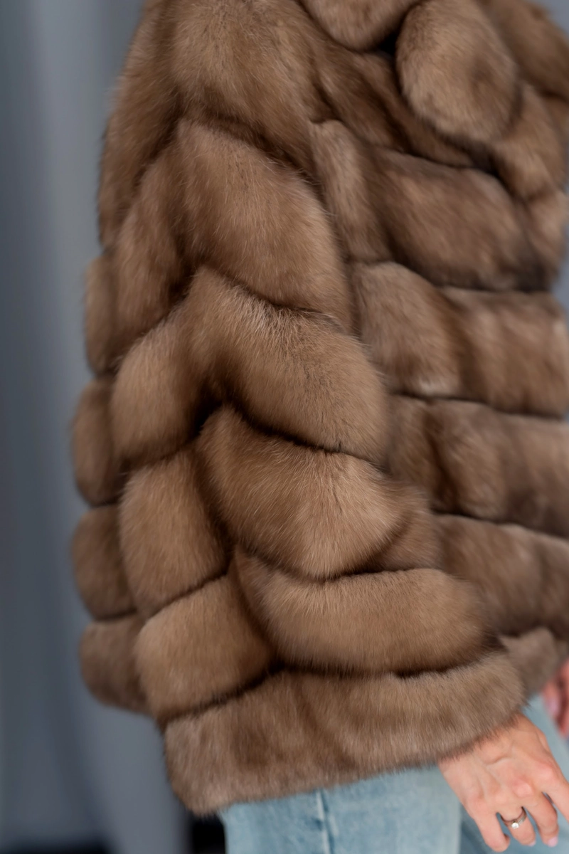 Sable fur coat with puffy sleeves