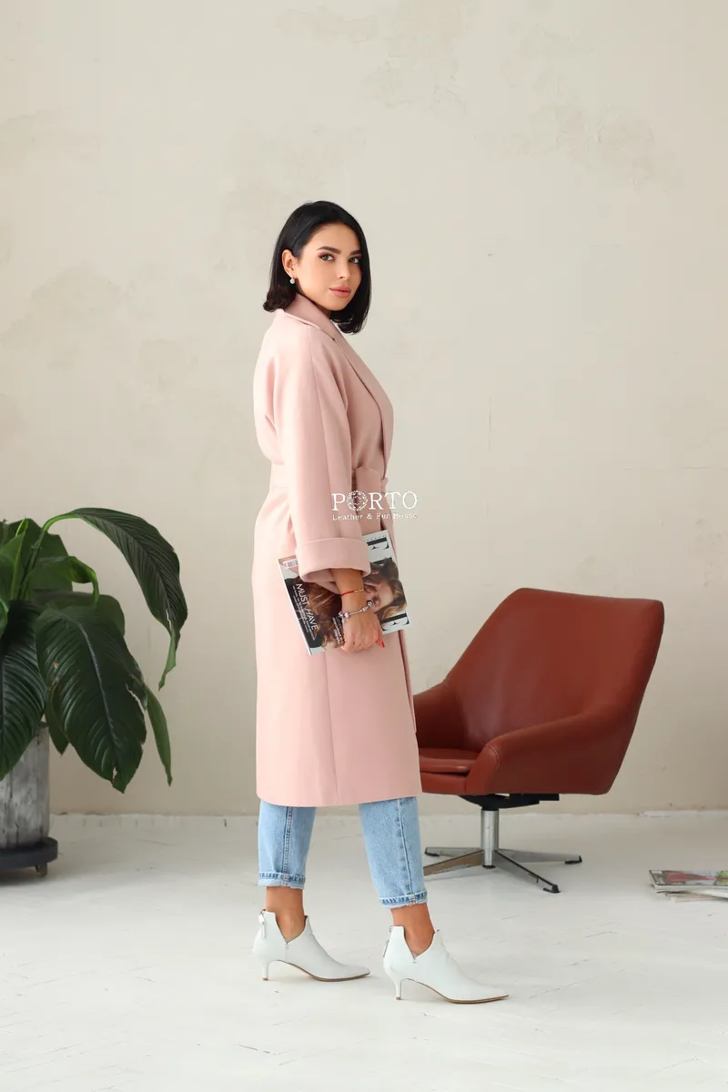 Пальто пудрове у стилі Max Mara