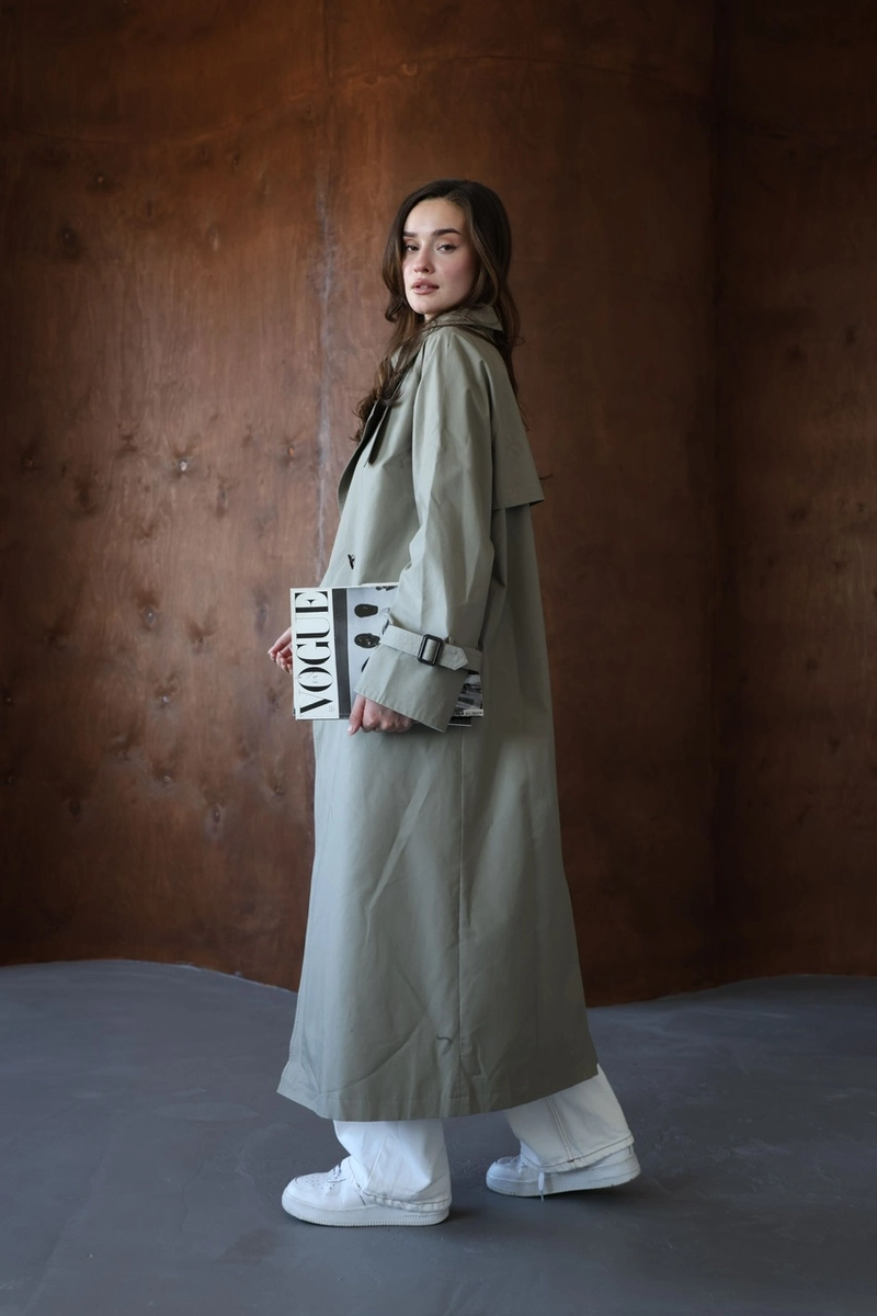 Double-breasted oversize trench coat in pistachio color