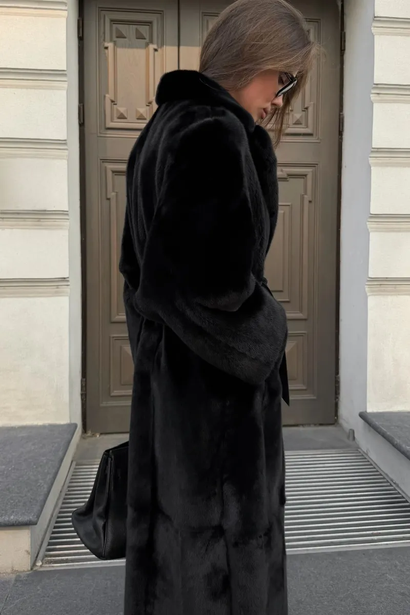 Manzari premium mink fur coat 