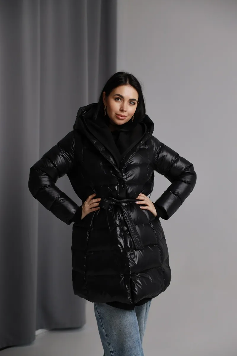 Down jacket with cashmere trim