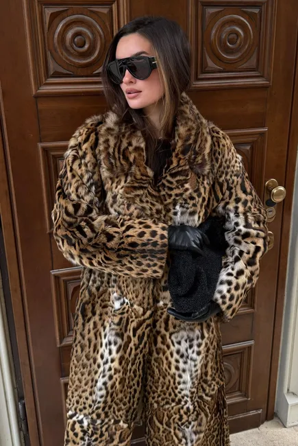 Exclusive Lippy Cat maxi-length coat