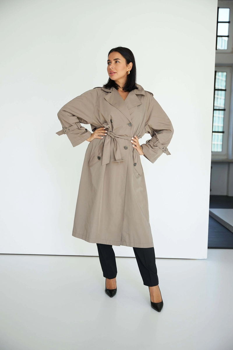 Trench coat in olive color