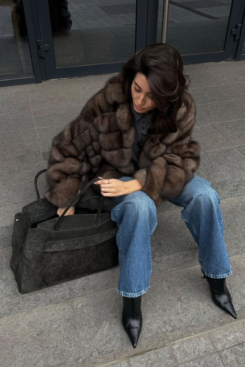 Italian auction sable fur coat in Platinum color
