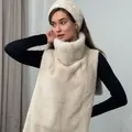 Auction mink bib in milk color