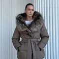 Пуховик с мехом черно-бурой лисицы с капюшоном 