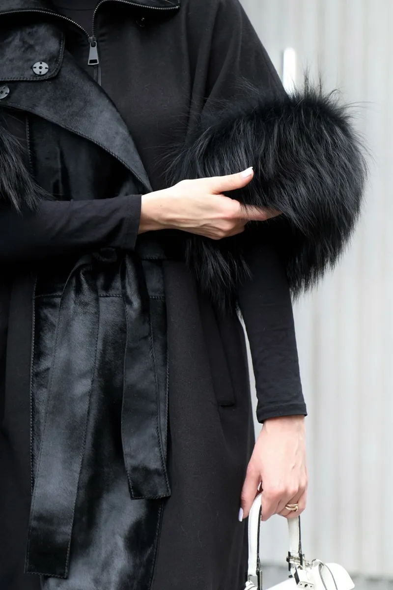 Stunning coat made of natural wool 