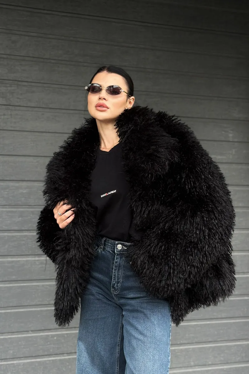 Black fur coat made of eco-fur in imitation of llama buy Dnipro