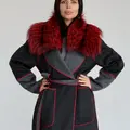 Exclusive cashmere coat with vibrant fox fur